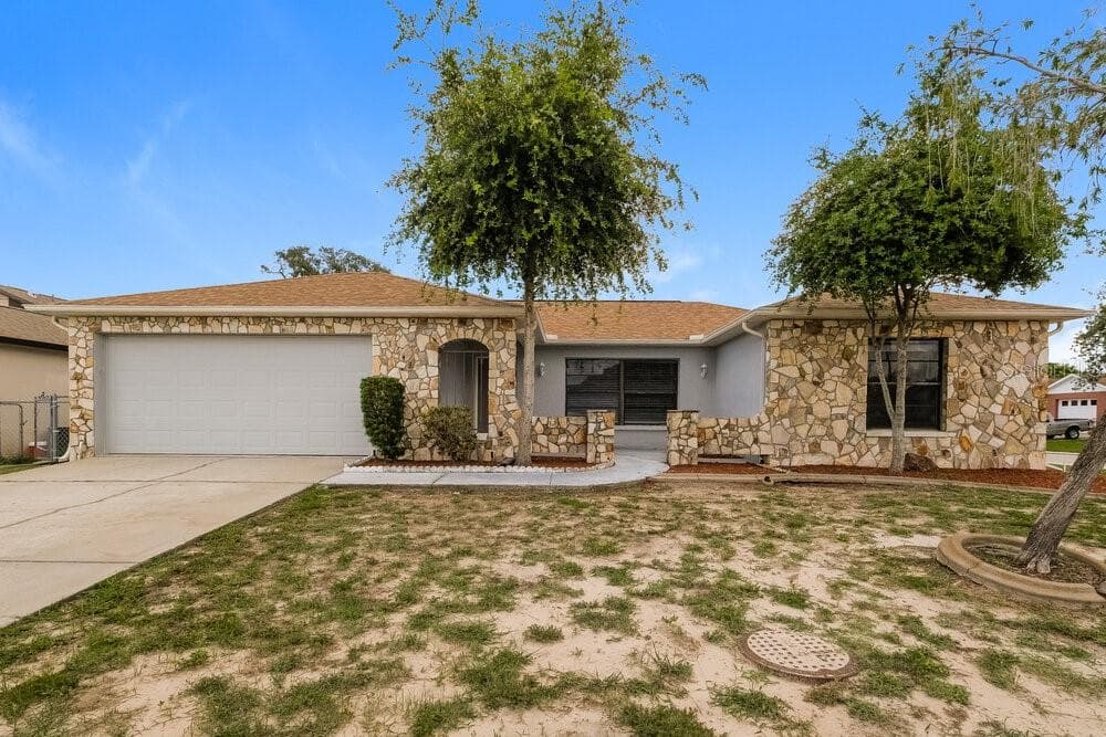 7643 LIMINGTON DRIVE PORT RICHEY, FL 34668