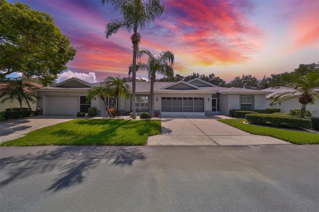 812 MCCALLISTER AVENUE SUN CITY CENTER, FL 33573