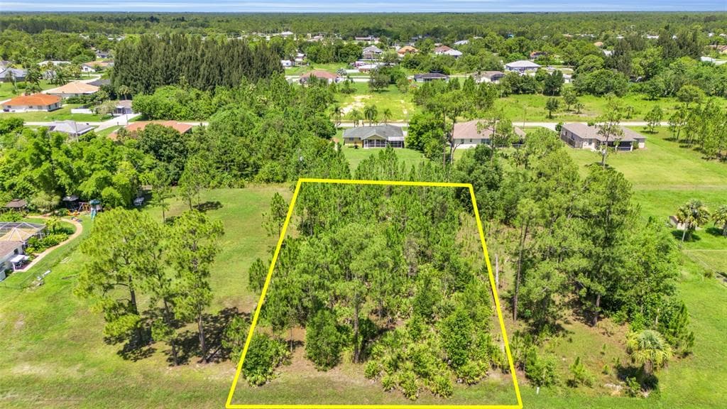 1009 MCARTHUR AVENUE LEHIGH ACRES, FL 33936