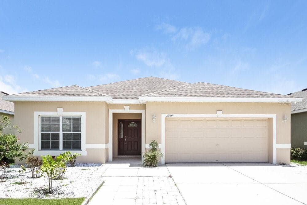 10119 CELTIC ASH DRIVE RUSKIN, FL 33573
