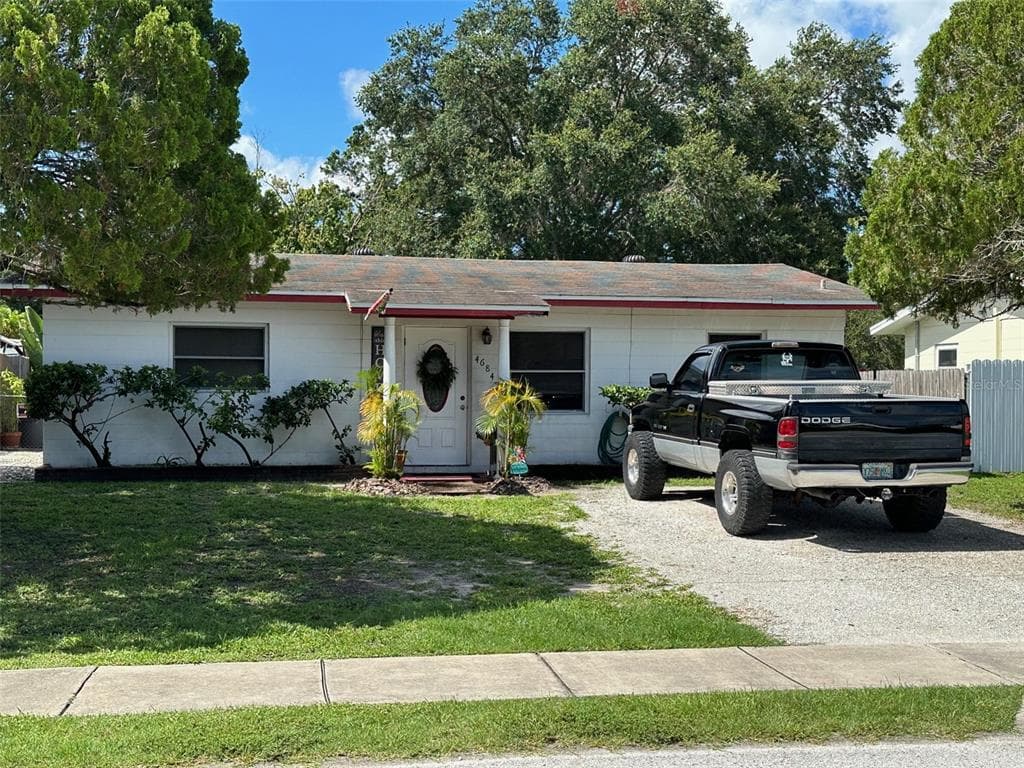 4684 72ND AVENUE N PINELLAS PARK, FL 33781