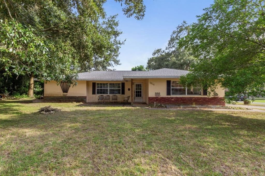 5836 W PINE CIRCLE CRYSTAL RIVER, FL 34429