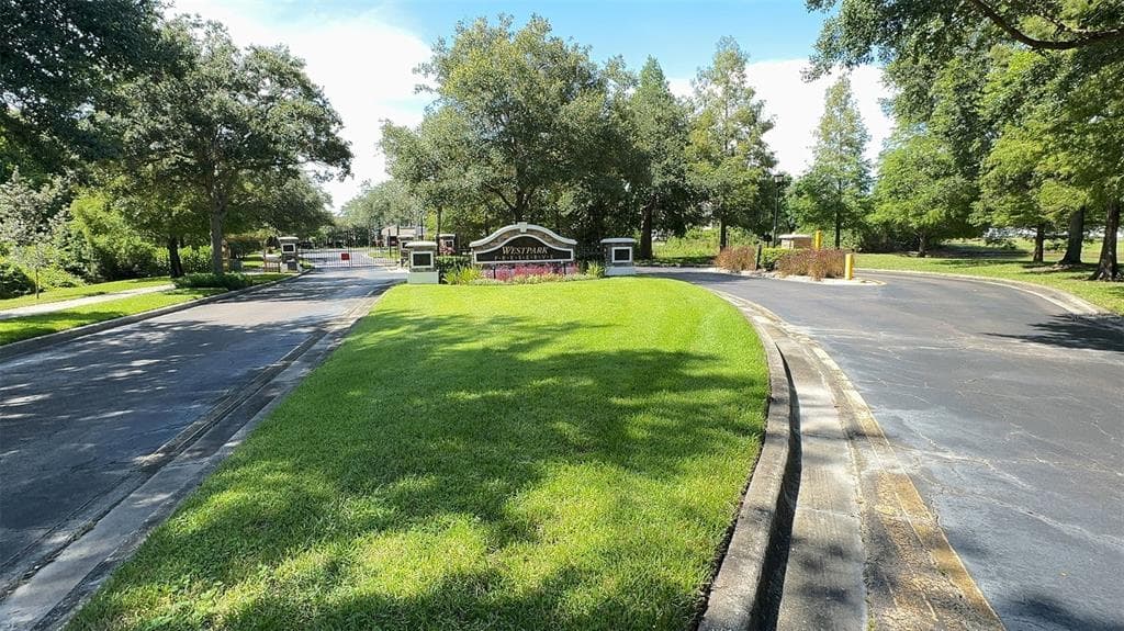10413 WESTPARK PRESERVE BOULEVARD TAMPA, FL 33625