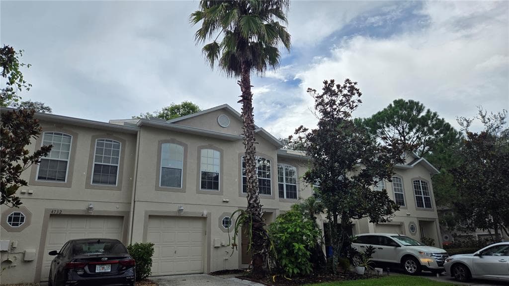 4734 ASHBURN POND WAY TAMPA, FL 33610