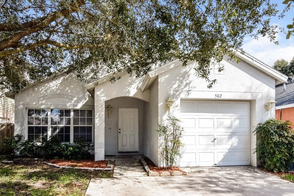 502 SUMMER SAILS DRIVE VALRICO, FL 33594