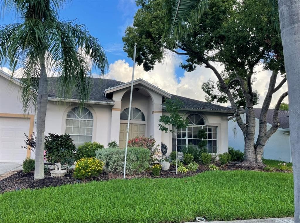 1826 EAGLE RIDGE BOULEVARD PALM HARBOR, FL 34685