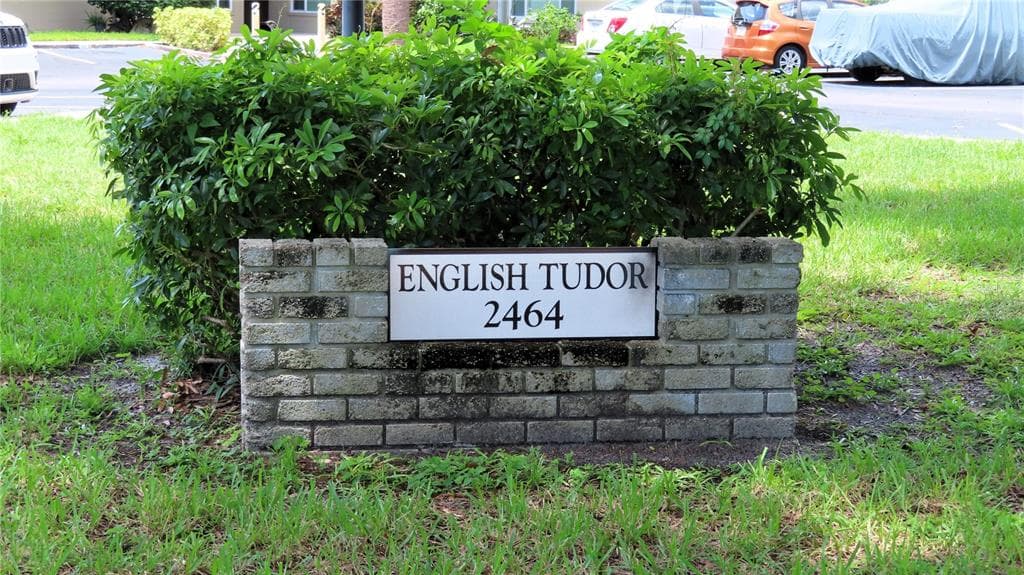 2464 AUSTRALIA WAY E UNIT 32 CLEARWATER, FL 33763
