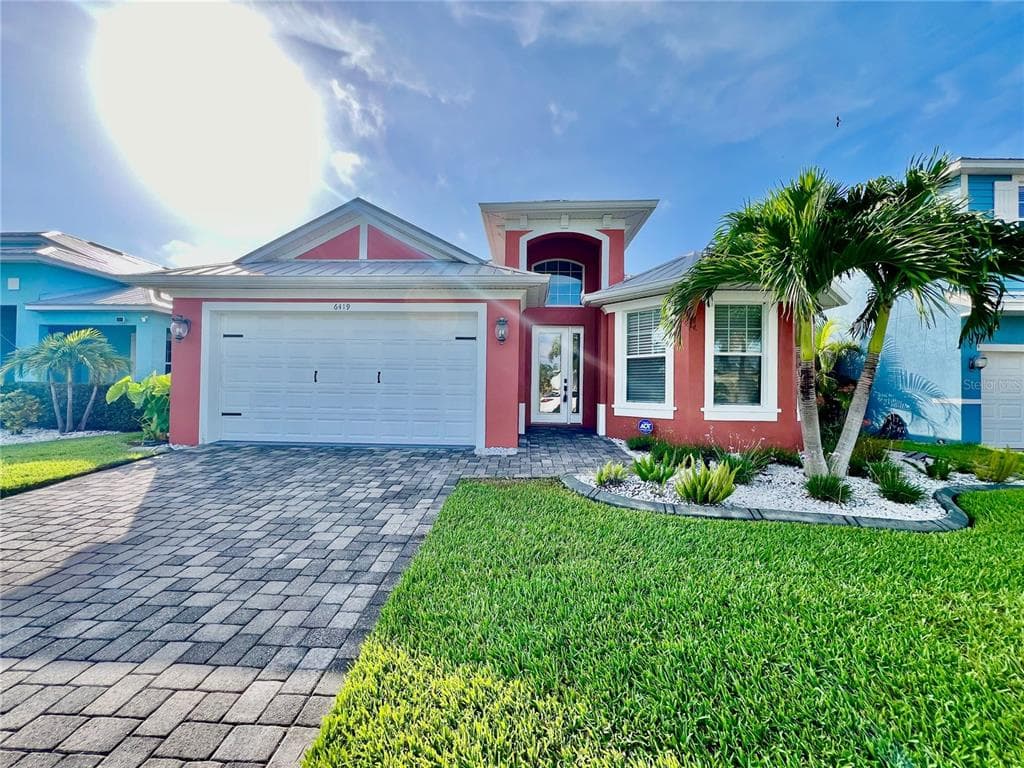 6419 KEY ISLAND AVENUE APOLLO BEACH, FL 33572