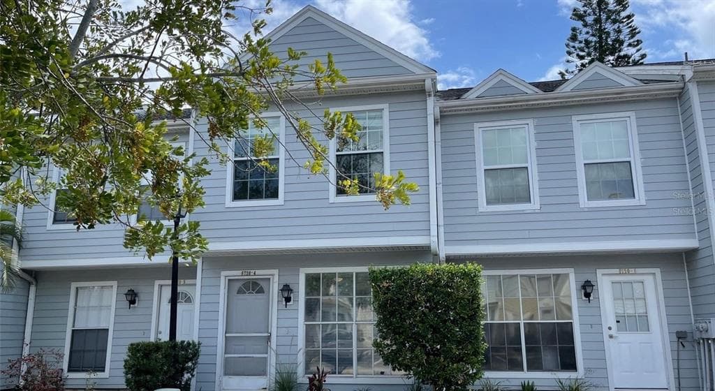 6720 121ST AVENUE UNIT 4 LARGO, FL 33773