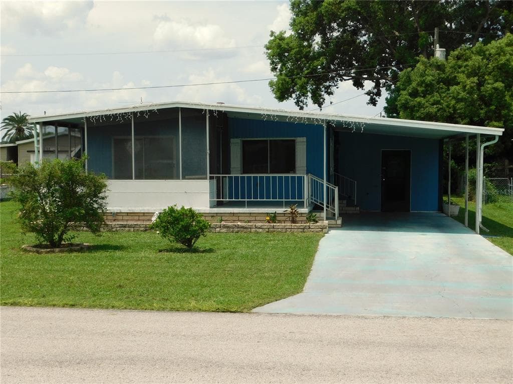 36905 KAY AVENUE ZEPHYRHILLS, FL 33542