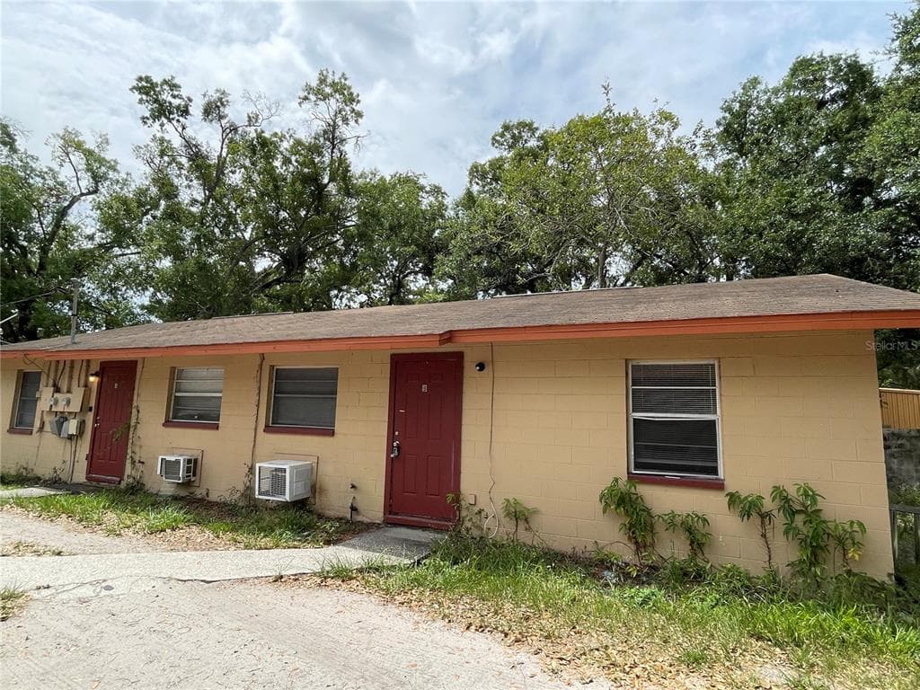 1902 N 42ND STREET TAMPA, FL 33605