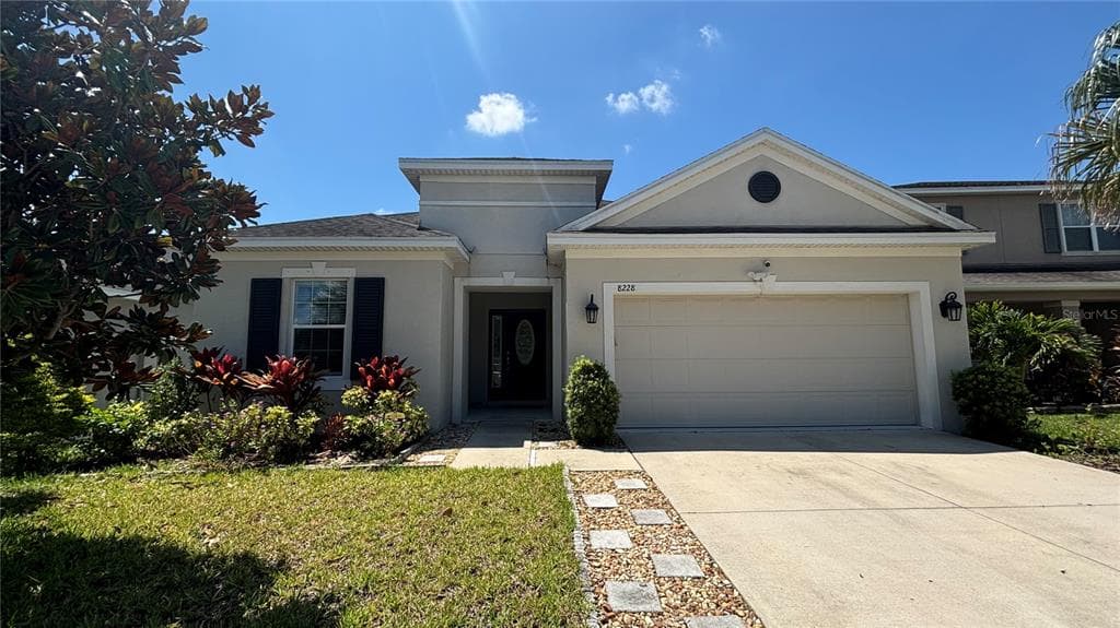 8228 WILLOW BEACH DRIVE RIVERVIEW, FL 33578