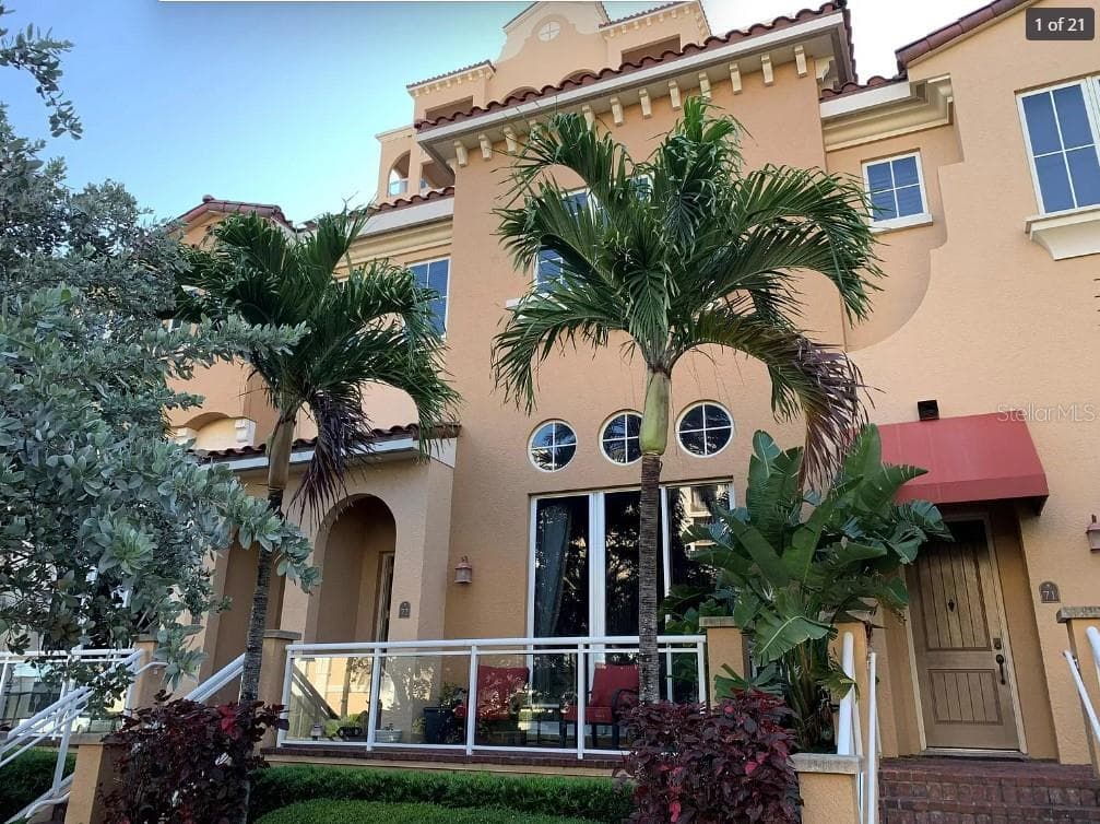 505 MANDALAY AVENUE UNIT 72