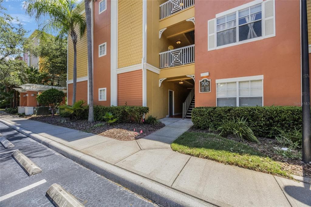 4207 S DALE MABRY HIGHWAY UNIT 7301 TAMPA, FL 33611