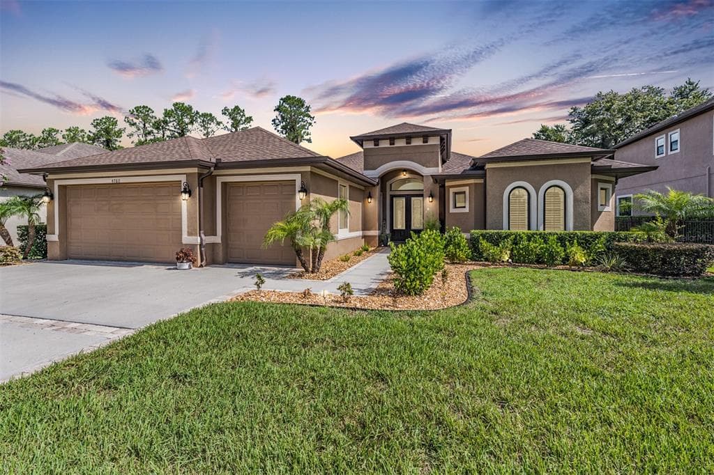 4760 LAGO VISTA CIRCLE