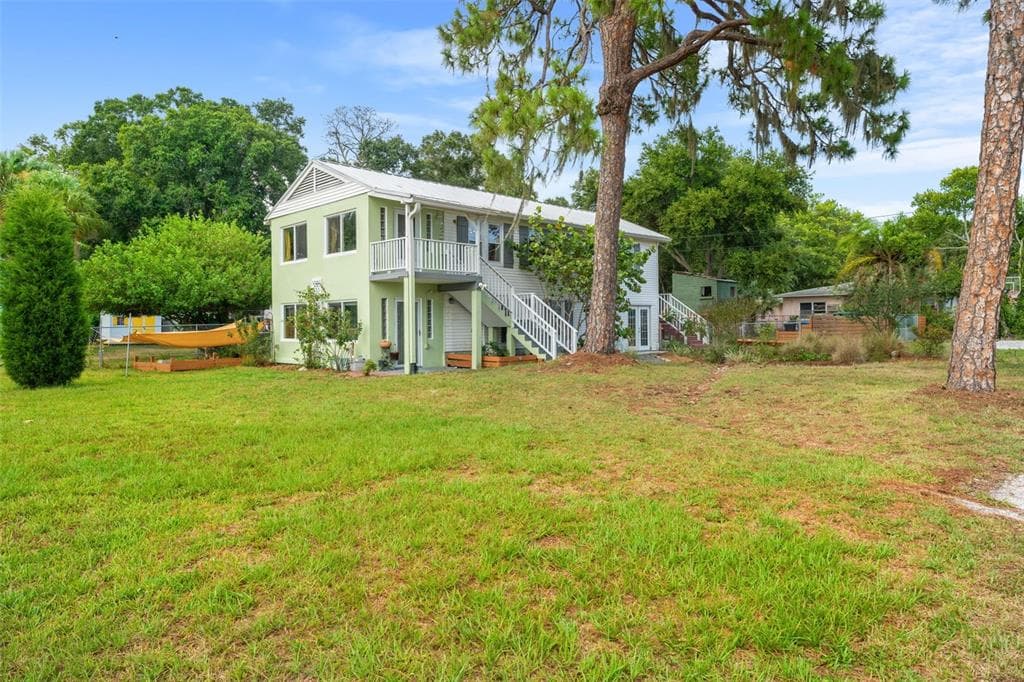 877 36TH AVENUE S ST PETERSBURG, FL 33705
