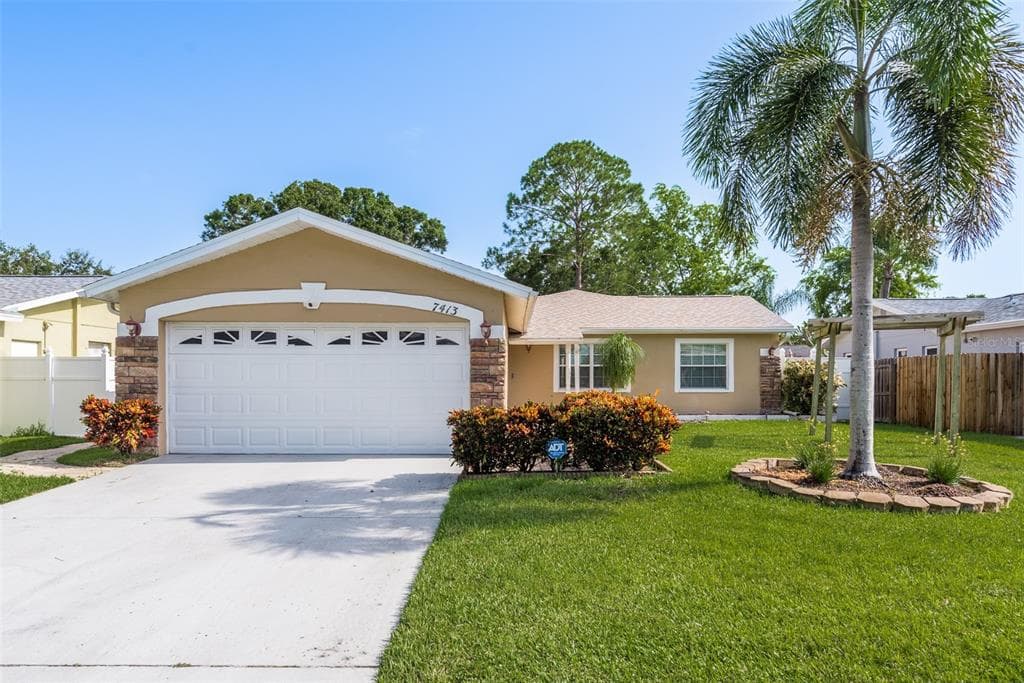 7413 119TH AVENUE LARGO, FL 33773