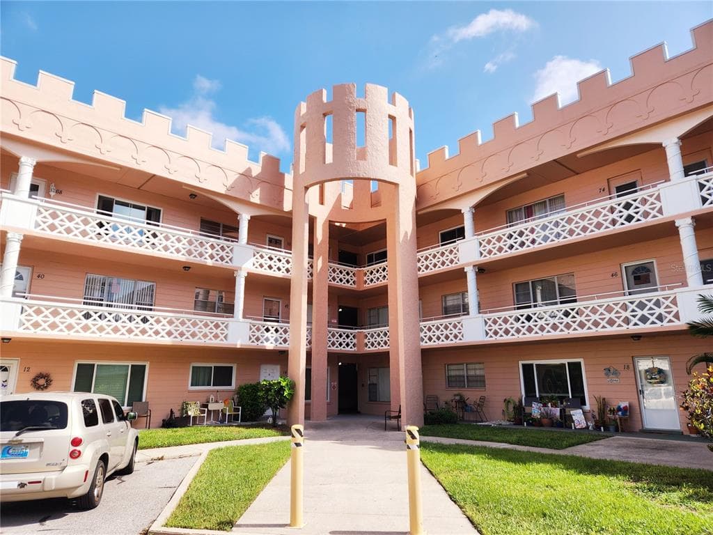 2458 COLUMBIA DRIVE UNIT 52 CLEARWATER, FL 33763