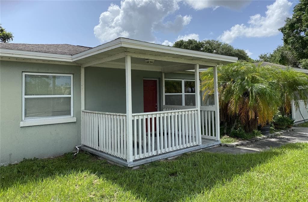 305 S VENUS AVENUE CLEARWATER, FL 33755