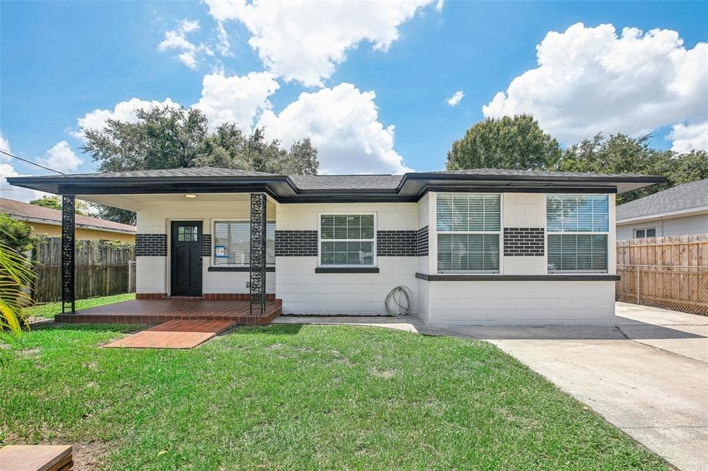 3226 W PALMETTO STREET TAMPA, FL 33607