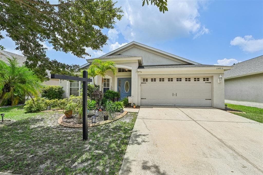11453 MISTY ISLE LANE RIVERVIEW, FL 33579