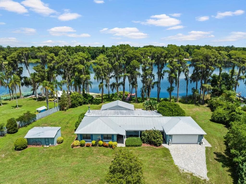 9113 N MOBLEY ROAD ODESSA, FL 33556