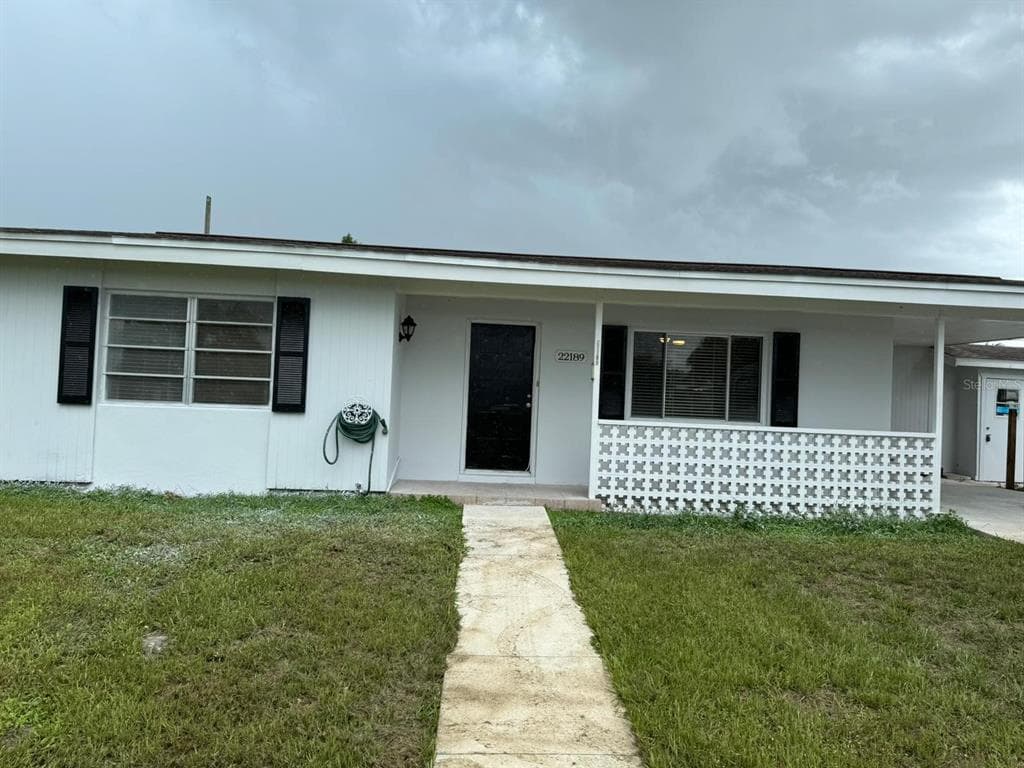 22189 LARAMORE AVENUE PORT CHARLOTTE, FL 33952