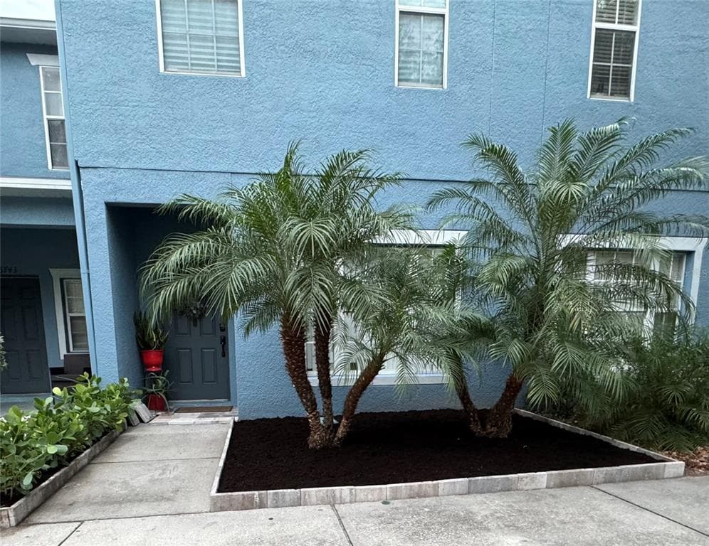 6741 LAKE ROCHESTER LANE GIBSONTON, FL 33534