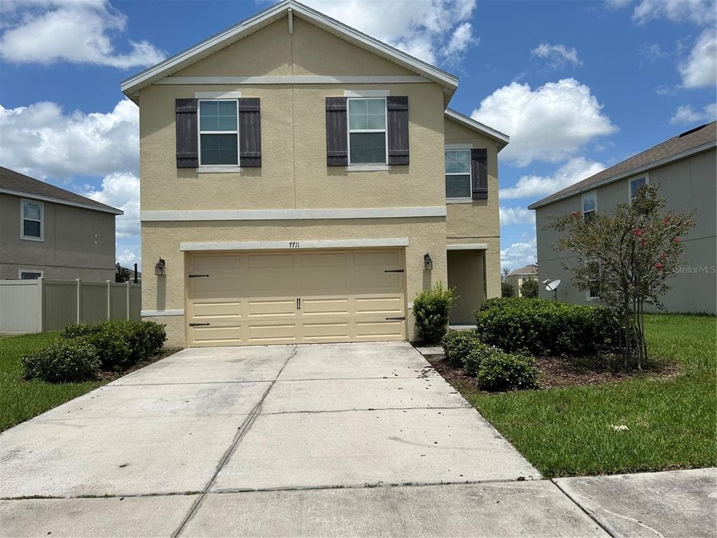 7711 TUSCAN BAY CIRCLE WESLEY CHAPEL, FL 33545