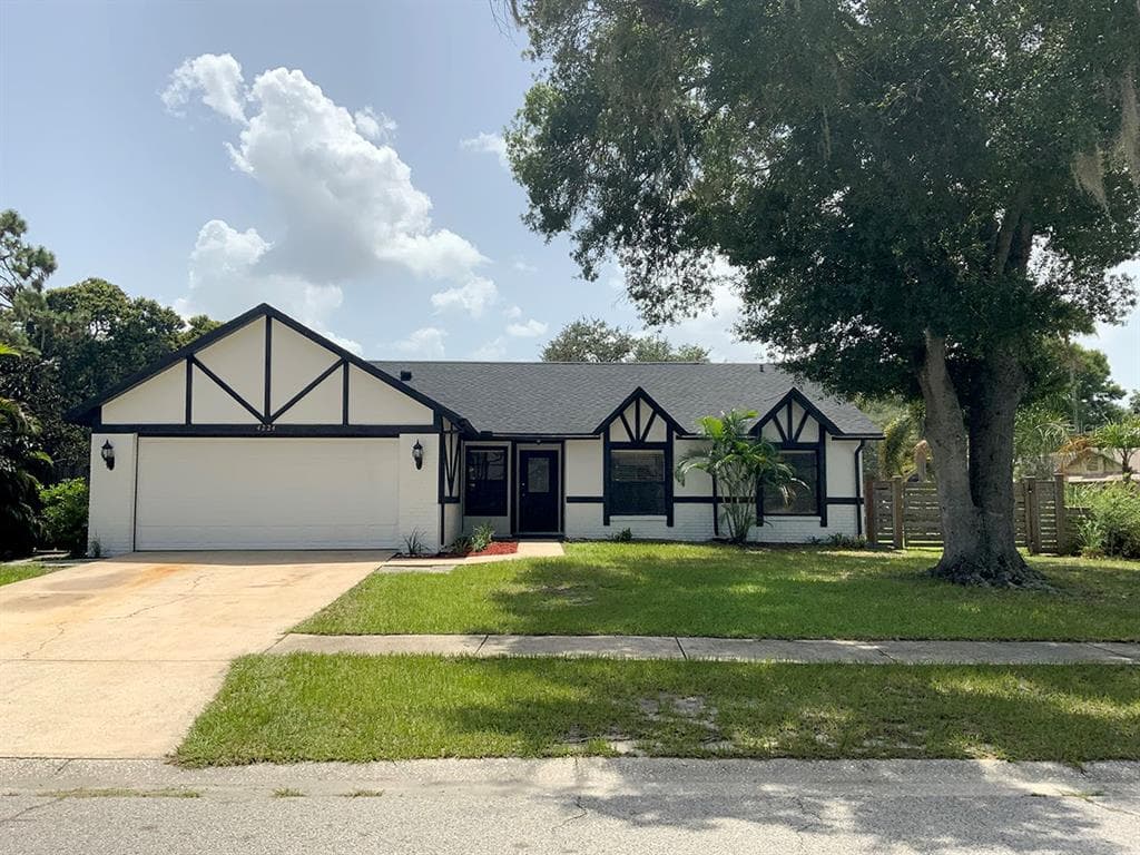 4224 SPRING WAY CIRCLE