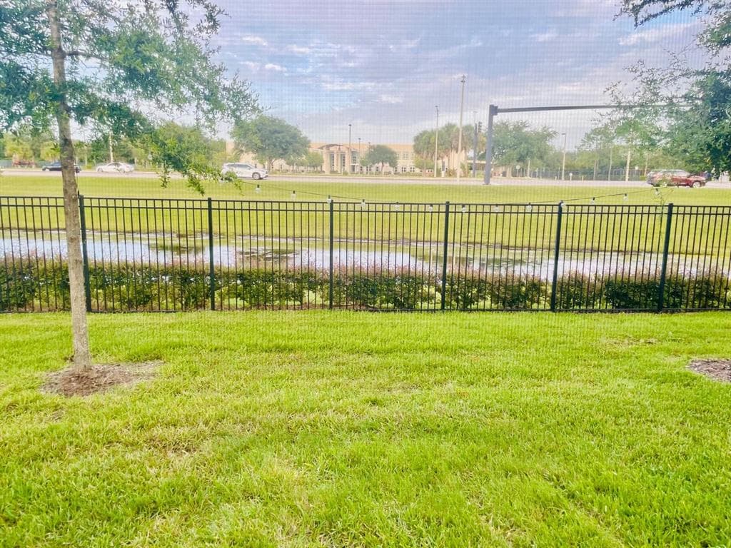 1301 FLOWING TIDE DRIVE ORLANDO, FL 32828
