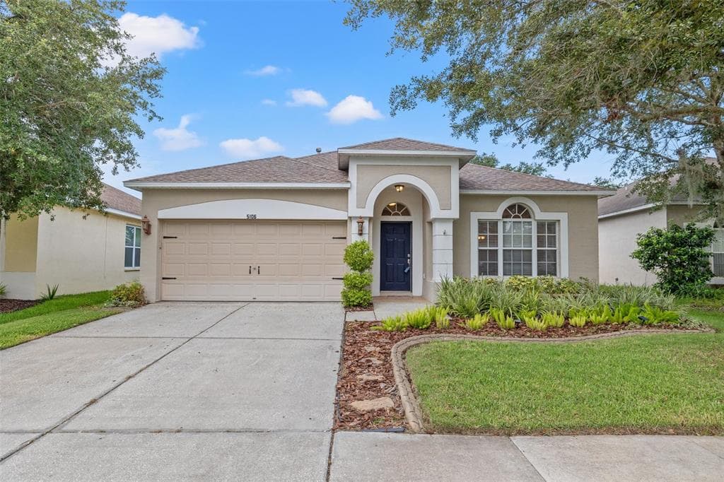 5106 WINDINGBROOK TRAIL WESLEY CHAPEL, FL 33544