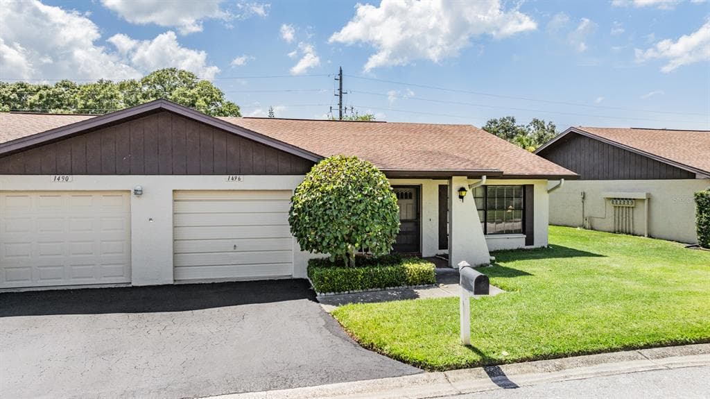 1496 KING DRIVE UNIT 1496 DUNEDIN, FL 34698