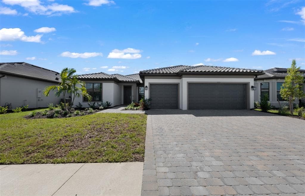 1773 PEPPER GRASS DRIVE NORTH PORT, FL 34289