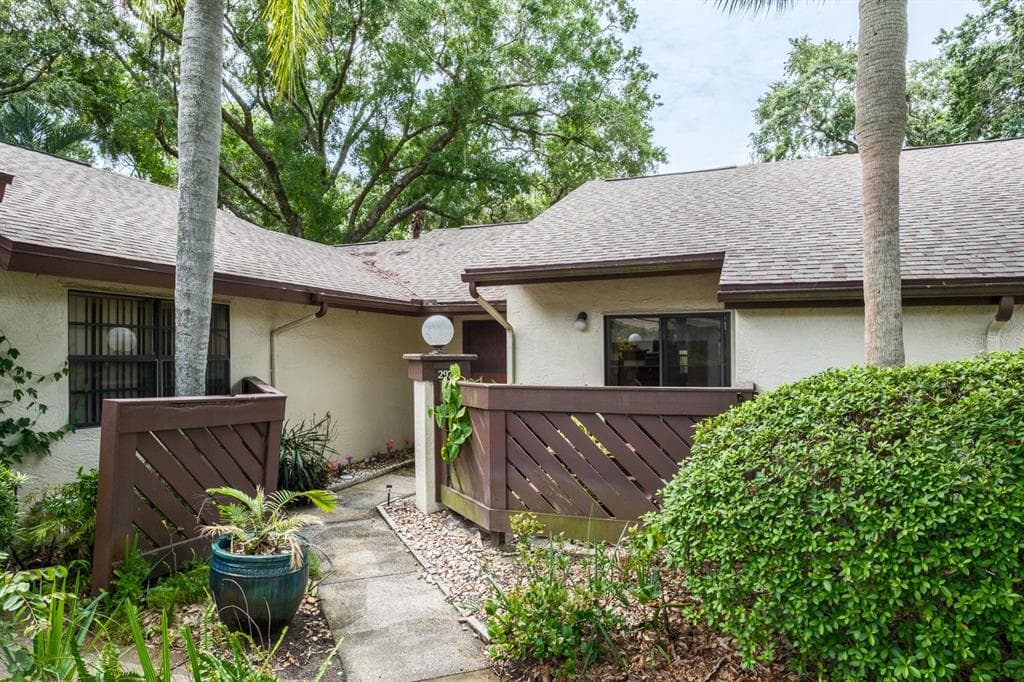 2973 ELDER COURT PALM HARBOR, FL 34684