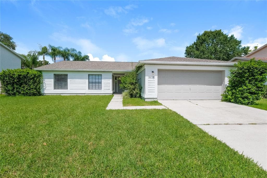 16218 SAWGRASS CIRCLE TAMPA, FL 33624