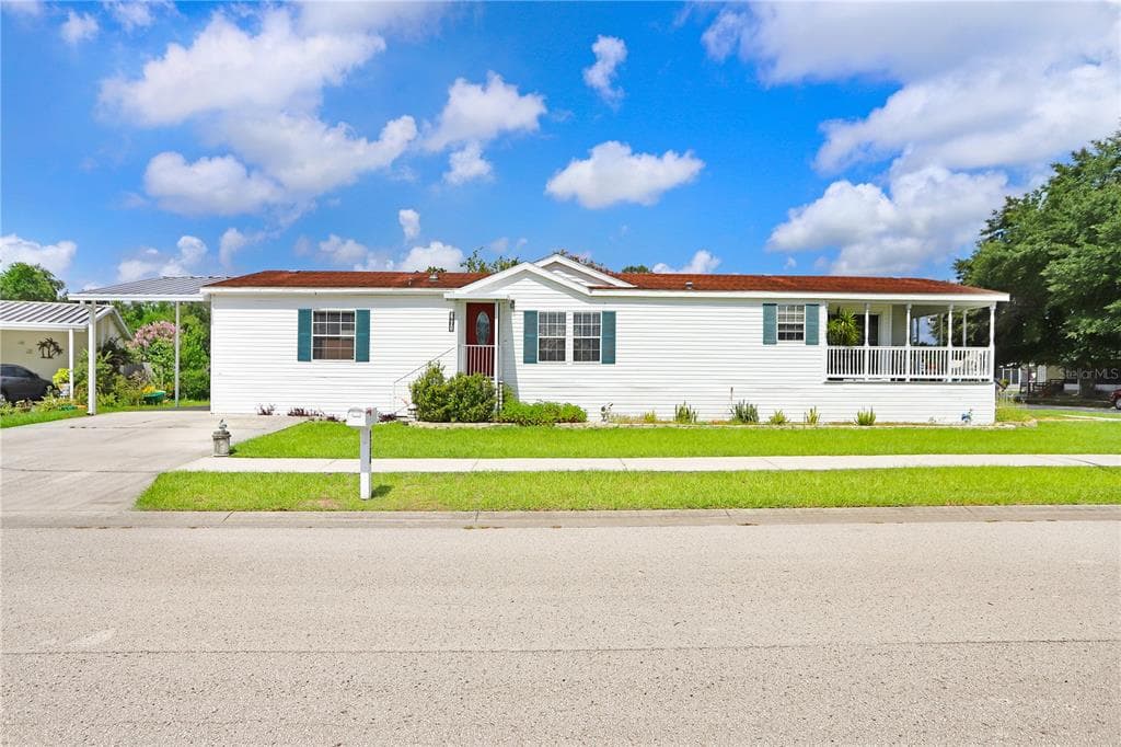 3801 KIAH DRIVE WESLEY CHAPEL, FL 33543