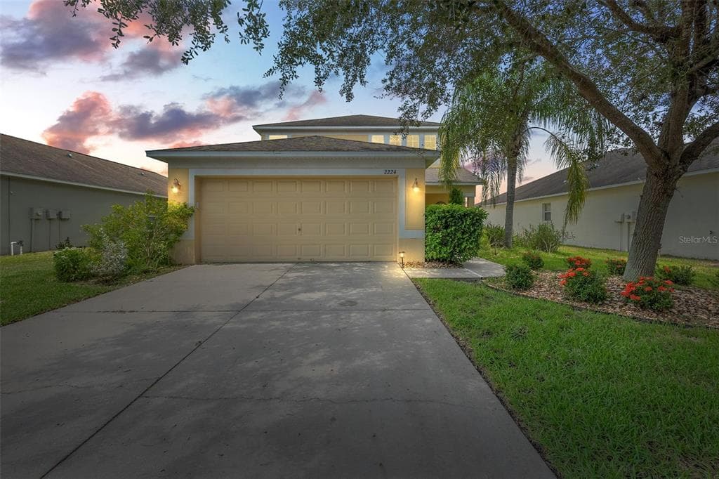 2224 COLVILLE CHASE DRIVE RUSKIN, FL 33570