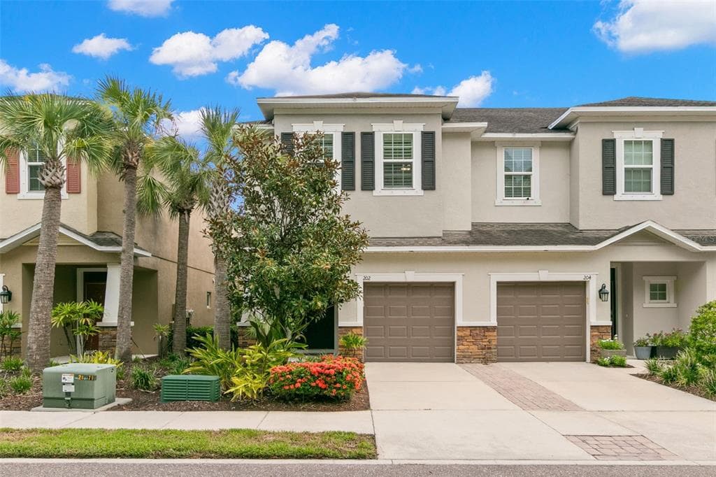 202 CABERNET WAY OLDSMAR, FL 34677