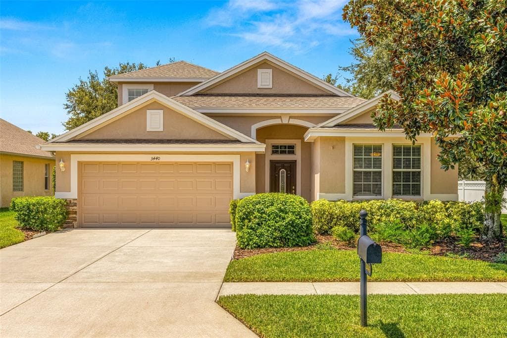 3440 HICKORY HAMMOCK LOOP