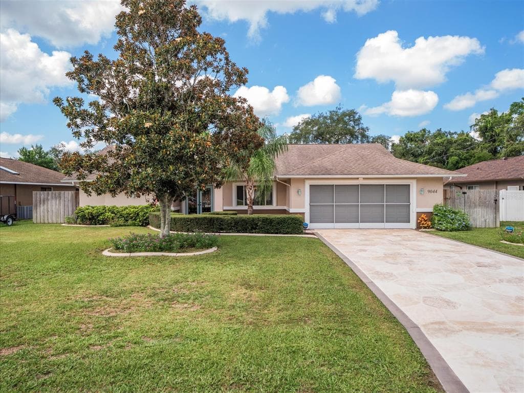 9044 HORIZON DRIVE SPRING HILL, FL 34608