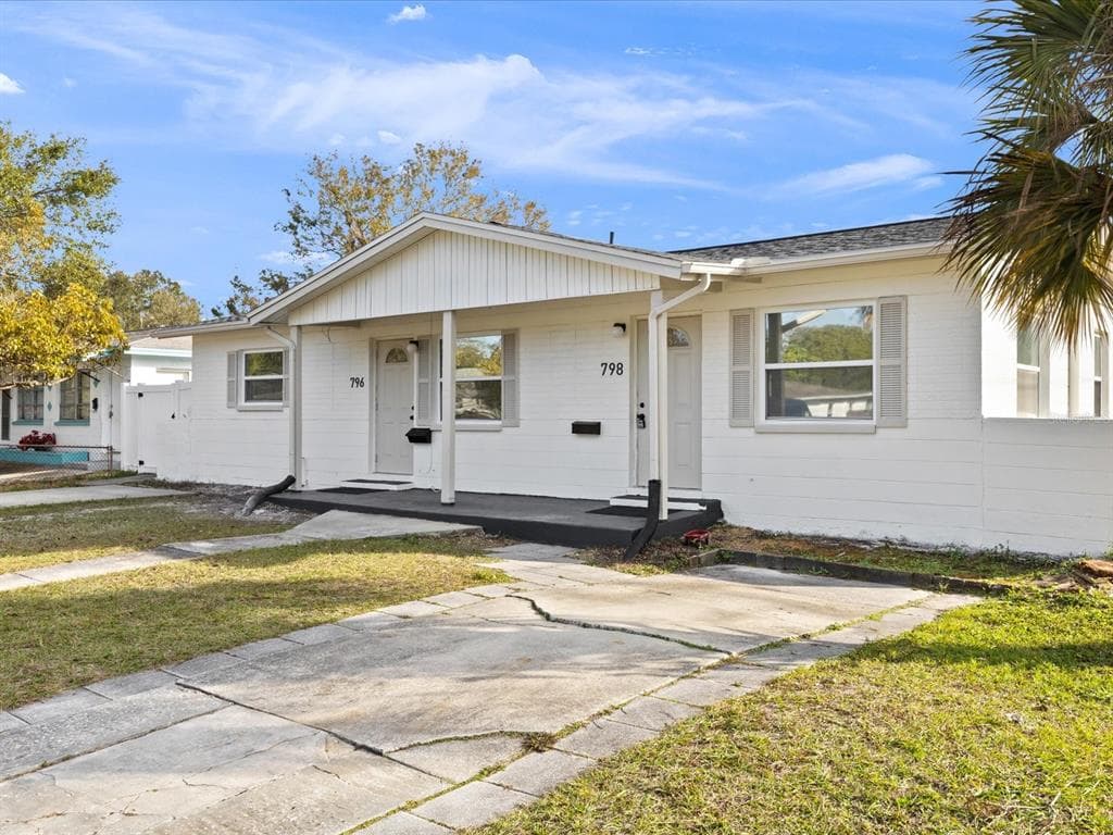 798 73RD AVENUE N ST PETERSBURG, FL 33702
