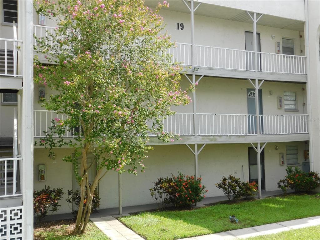 2625 STATE ROAD 590 UNIT 1932 CLEARWATER, FL 33759