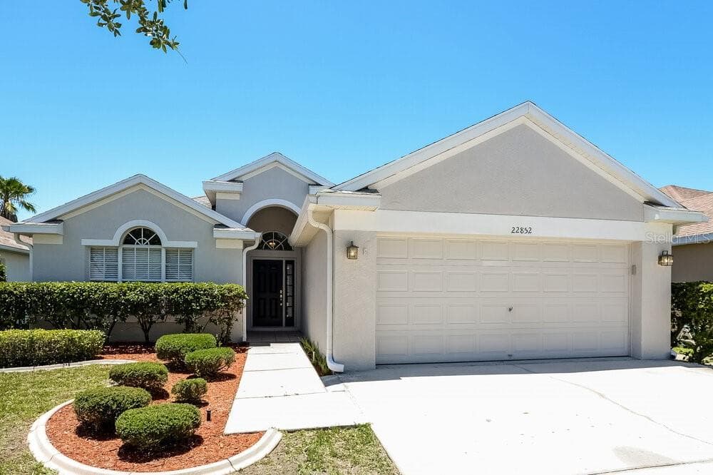 22852 HAWK HILL LOOP LAND O LAKES, FL 34639