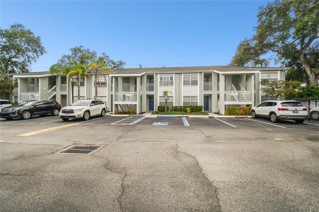 5440 S MACDILL AVENUE UNIT 1E TAMPA, FL 33611