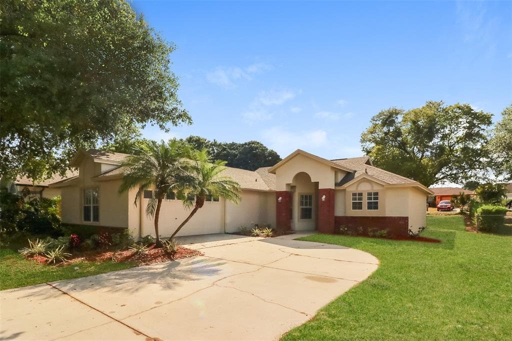 5143 MARTINIQUE DRIVE