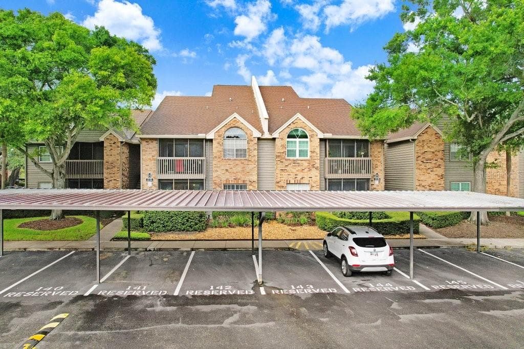 2500 WINDING CREEK BOULEVARD UNIT H103 CLEARWATER, FL 33761