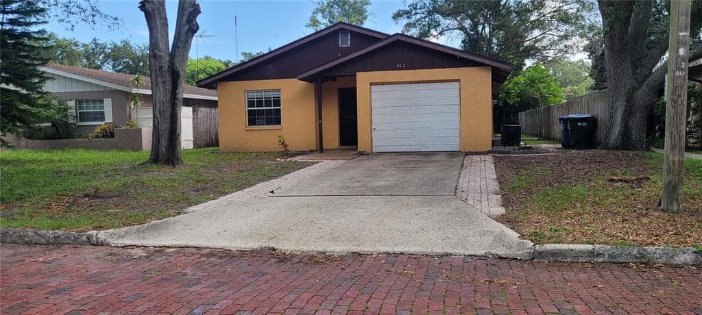512 5TH AVENUE SW LARGO, FL 33770