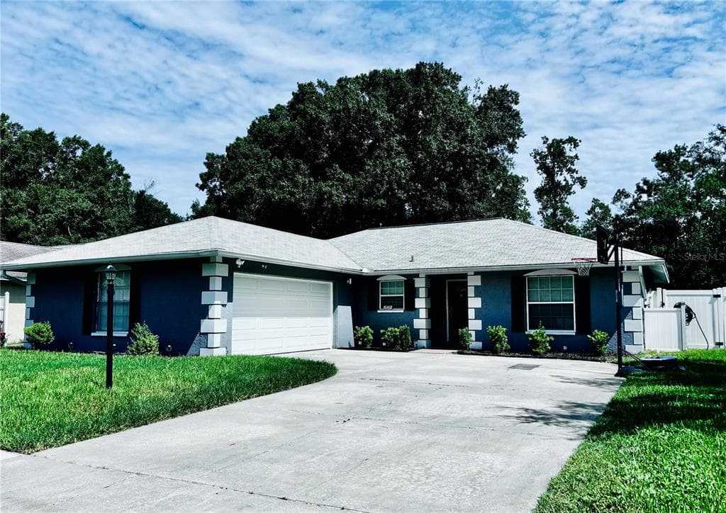 28315 TANGLEWOOD DRIVE WESLEY CHAPEL, FL 33543