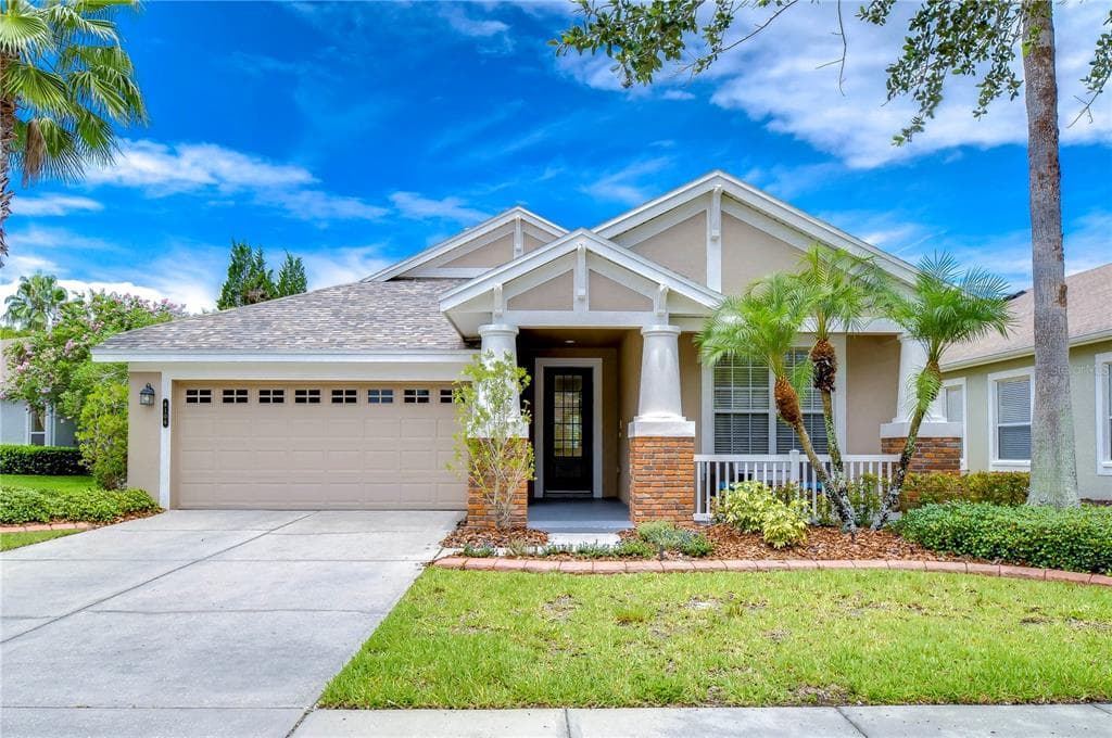 8106 CAMELLA LANE TAMPA, FL 33647
